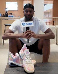 开云体育-维金斯：这次中国行最喜欢的肯定是参观长城 从小就听说过这地方