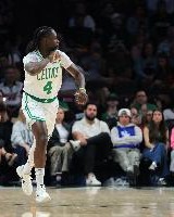 朱-霍勒迪：我努力保持侵略性 若我投篮命中 那其他队友都能命中